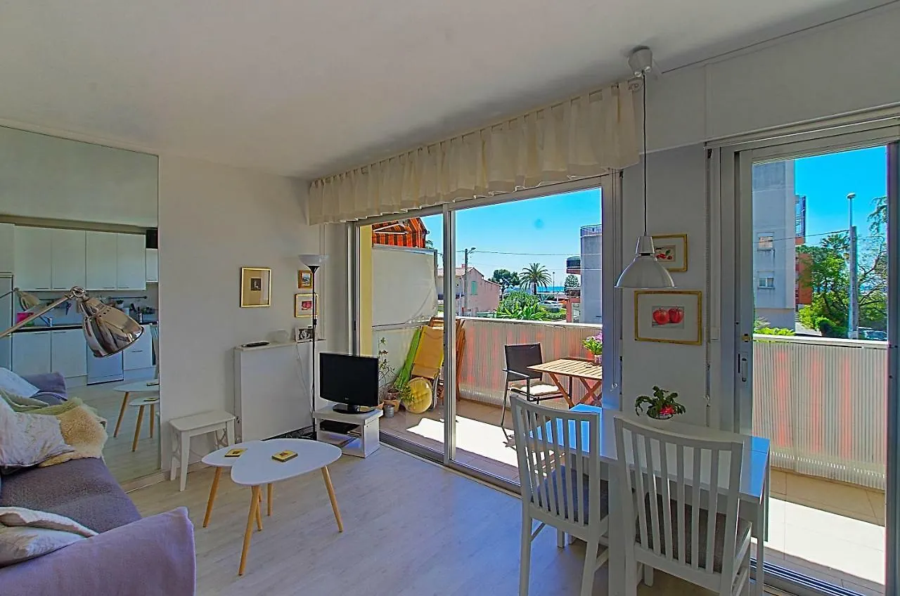 Le Lutin Apartment Saint-Laurent-du-Var France